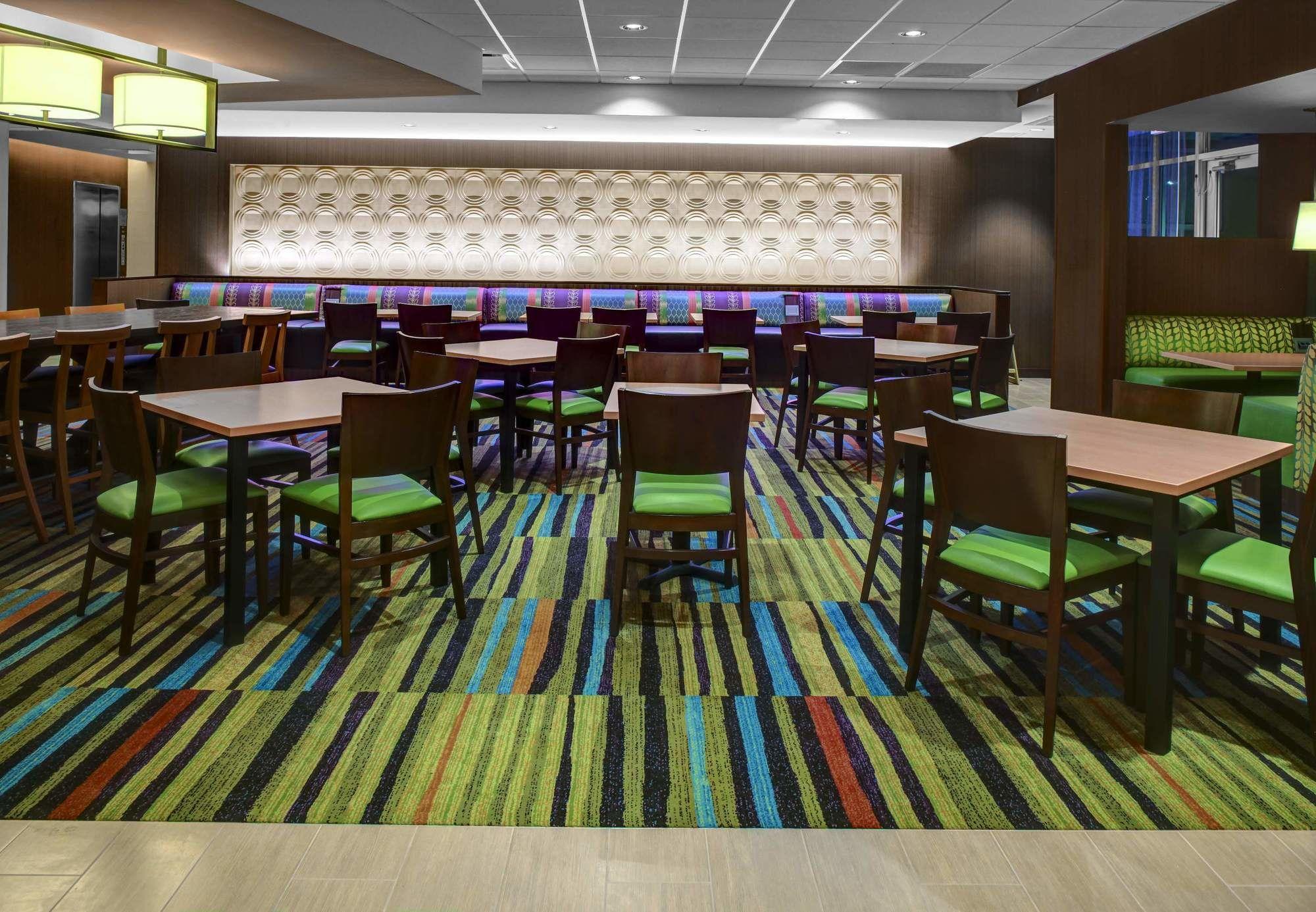 Fairfield Inn & Suites By Marriott Дуглас Экстерьер фото